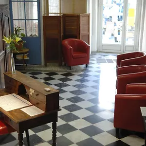 Hotel Du Cours, Pertuis